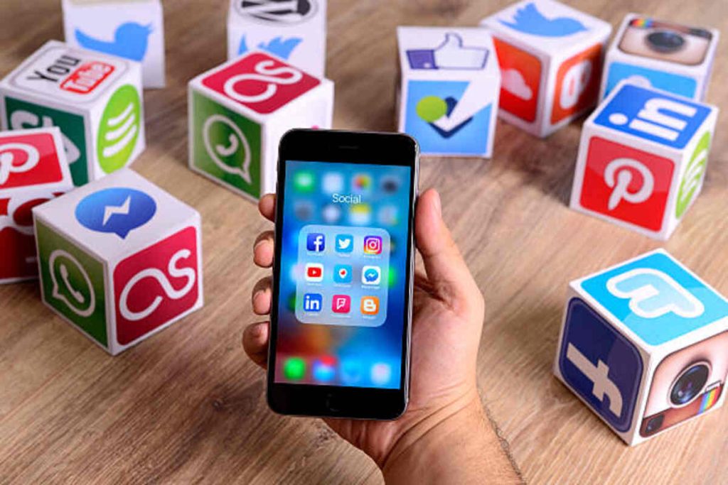 Make Apps Bigger on iPhone