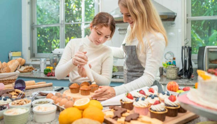 Make a Cupcake Crossover